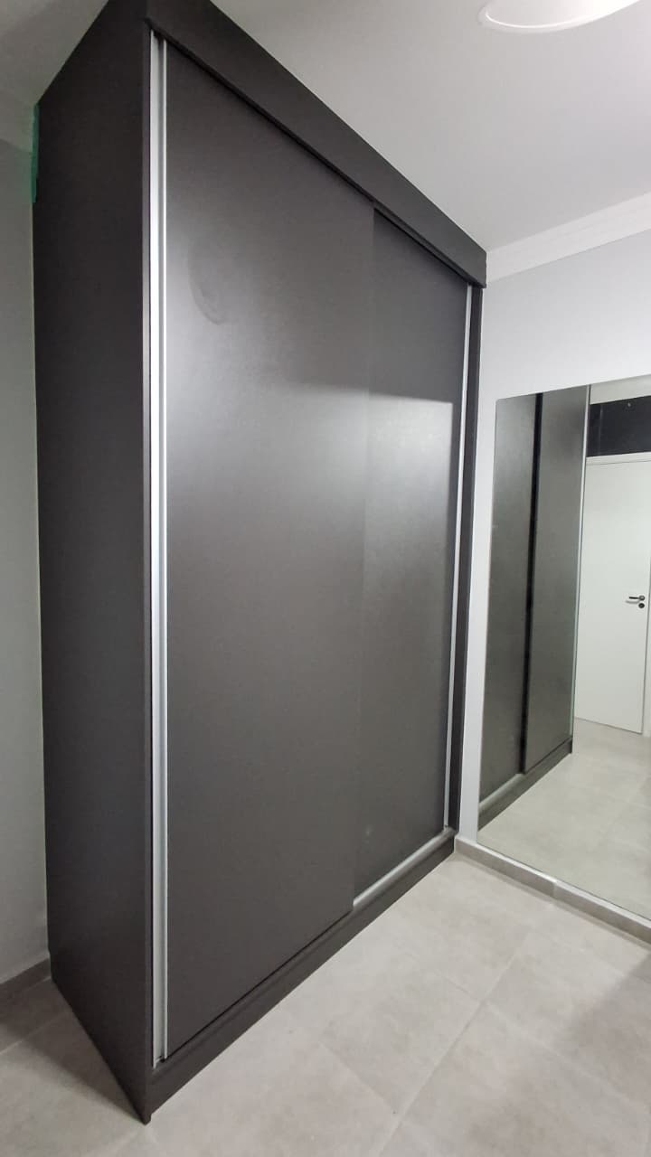 Guarda-roupa sob medida
